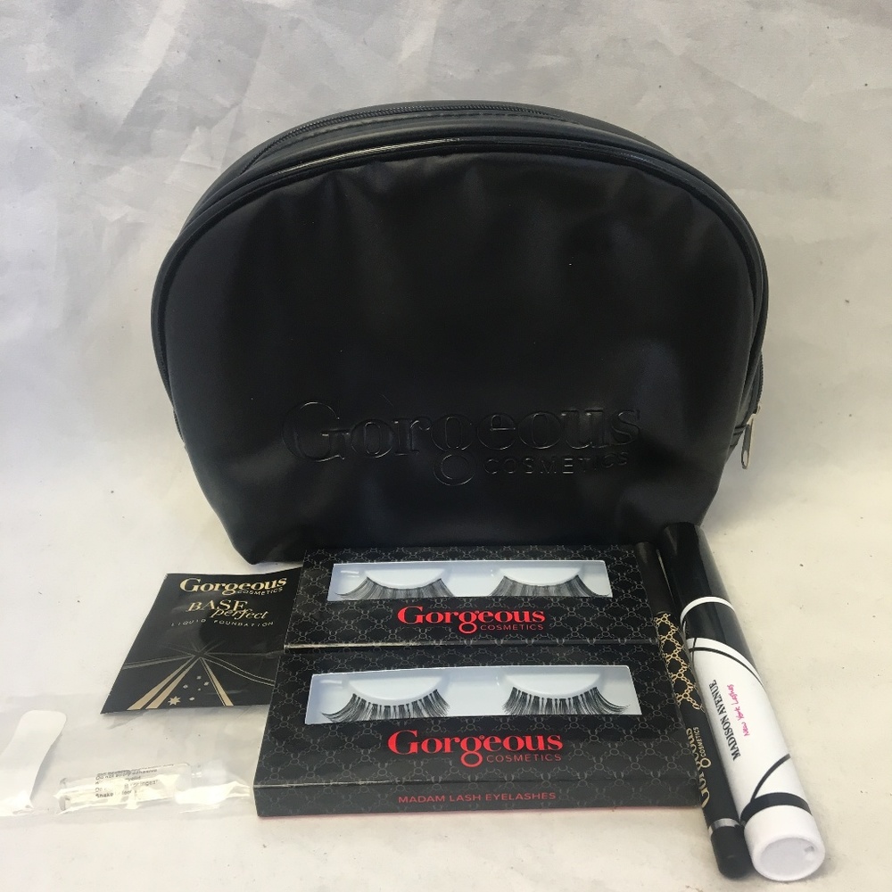 Gorgeous Cosmetics Essential Eyes Beauty Bag